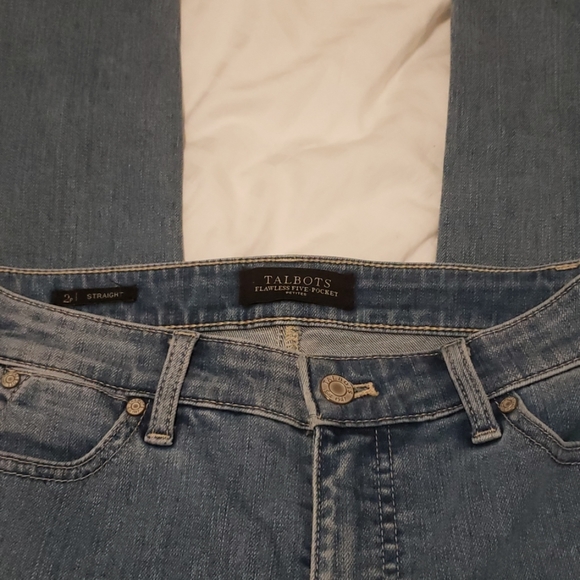 Talbots Flawless Five-Pocket Straight Jeans 2P - Picture 4 of 7